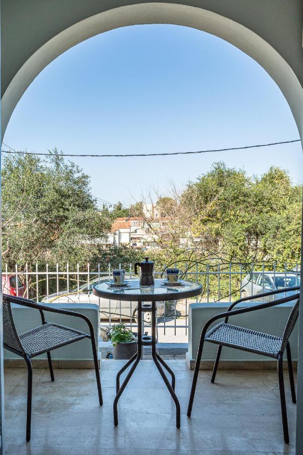 Alepou Sotanella Suite מראה חיצוני תמונה